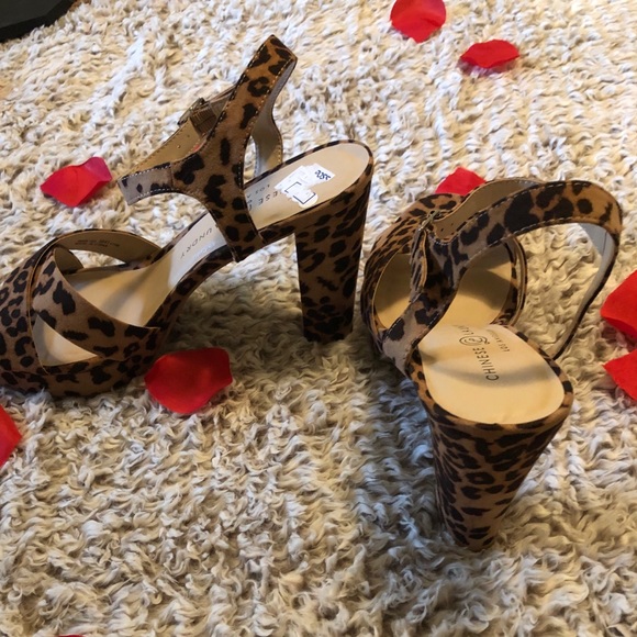 New Chinese Laundry Heels Size 10 - Picture 5 of 7